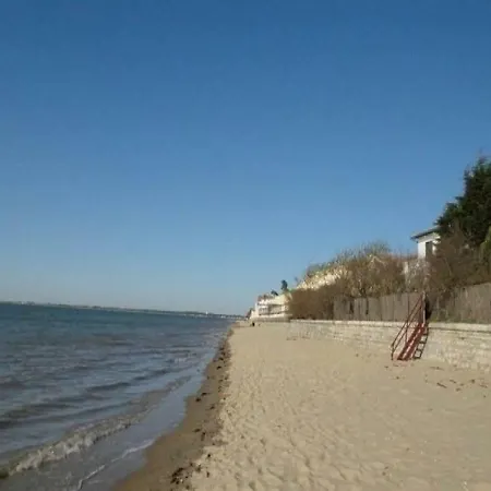 Villa Ronce Les Bains 24